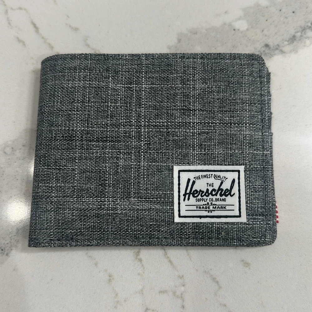 Herschel Roy Classic Wallet RFID